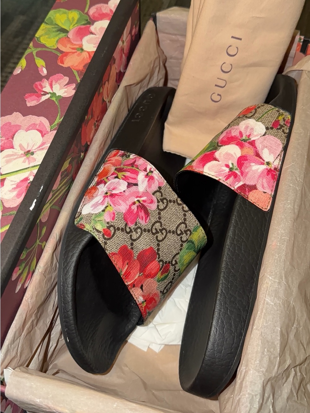 Gucci GG Canvas Floral Slide Sandals in Black with Pink and Green Floral